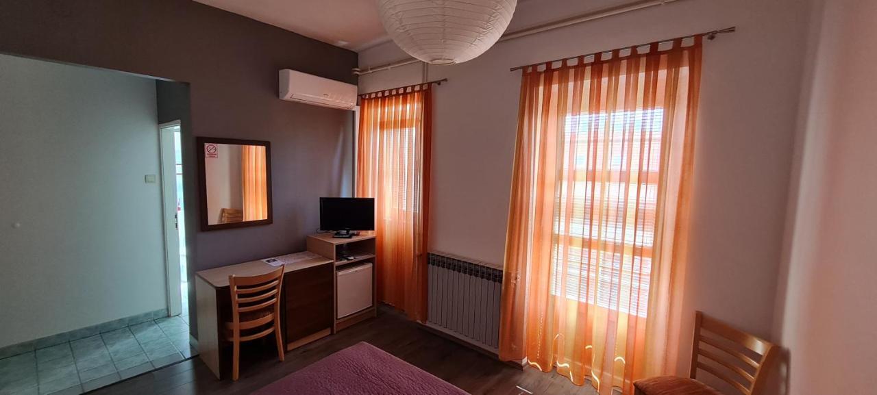 זאגרב Rooms Lara מראה חיצוני תמונה